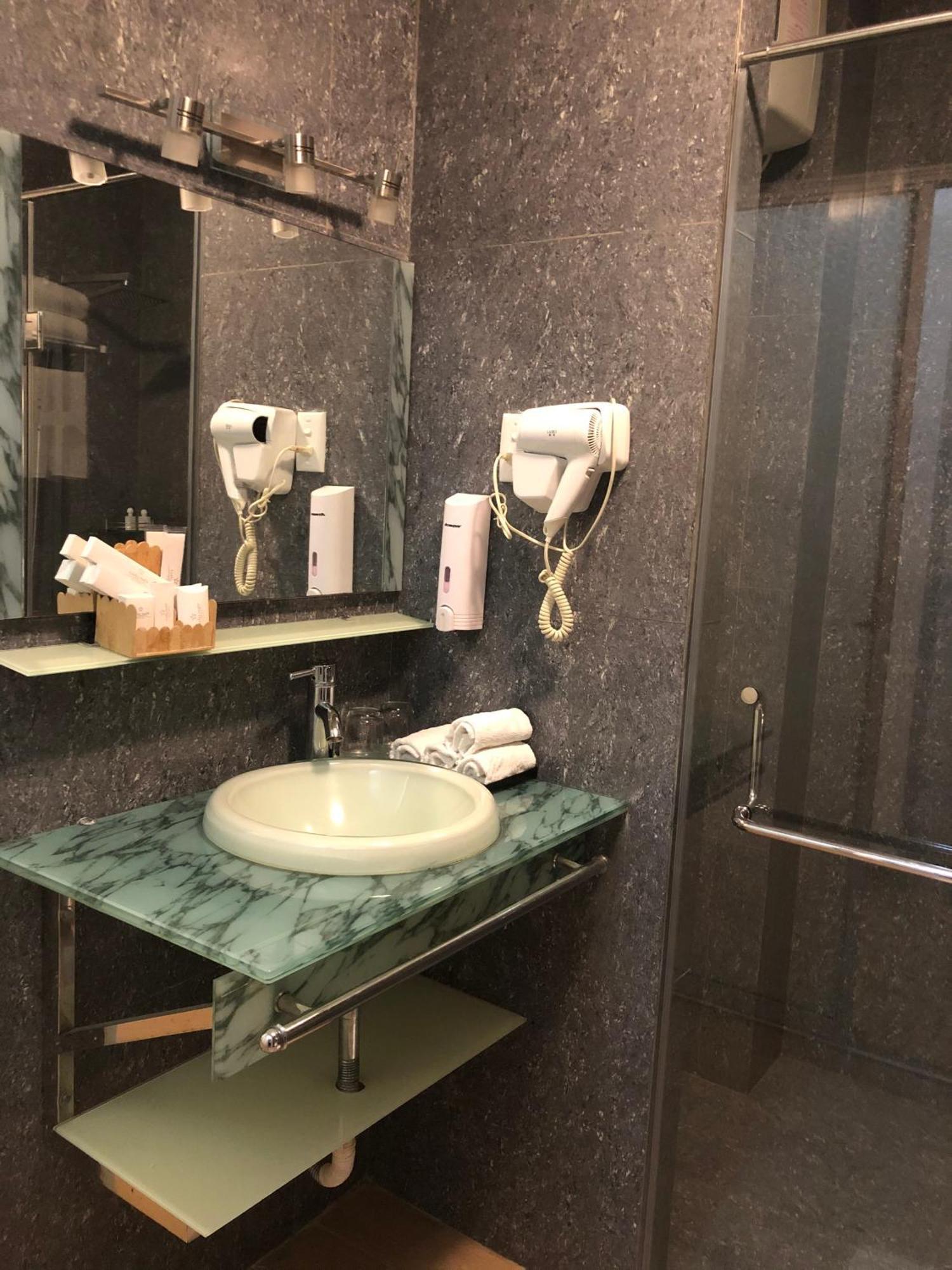 Hotel Chau Pho
